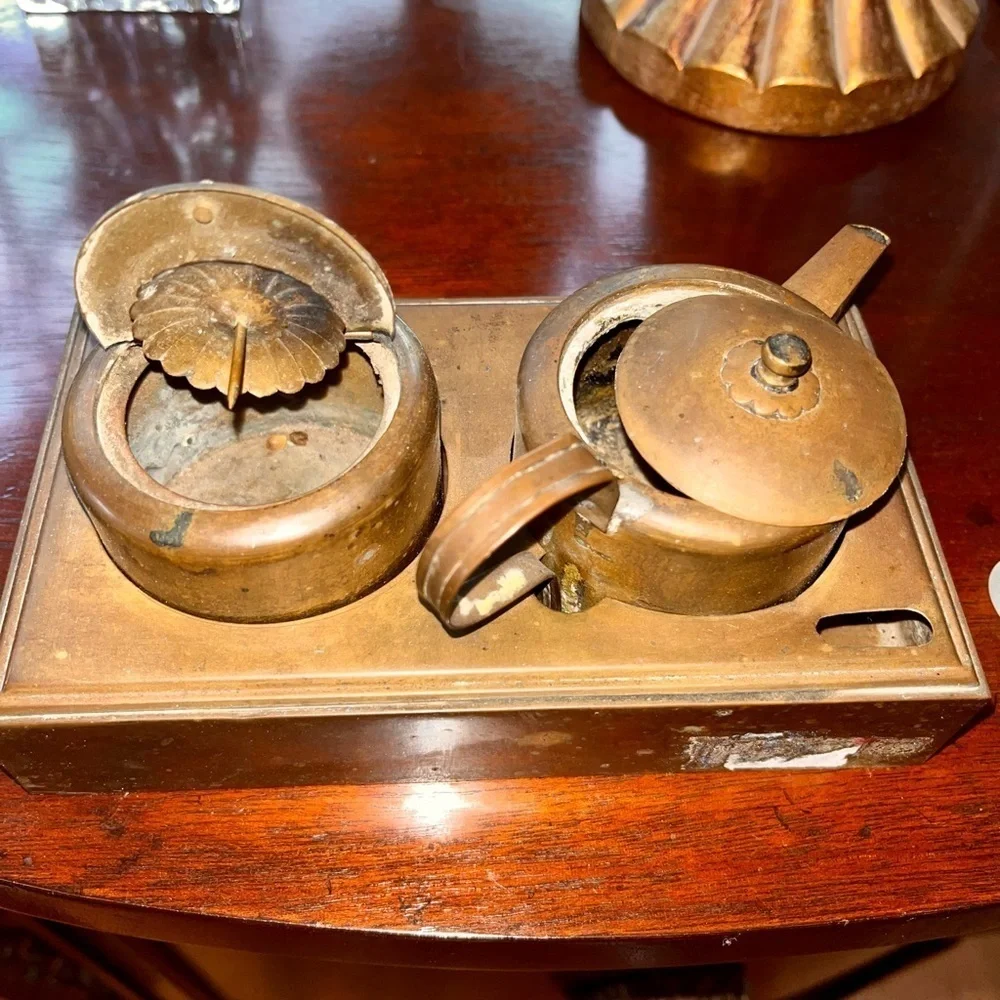 antique Japanese bronze/copper oil lantern late Edo or Meiji Era (c. 1800's).
